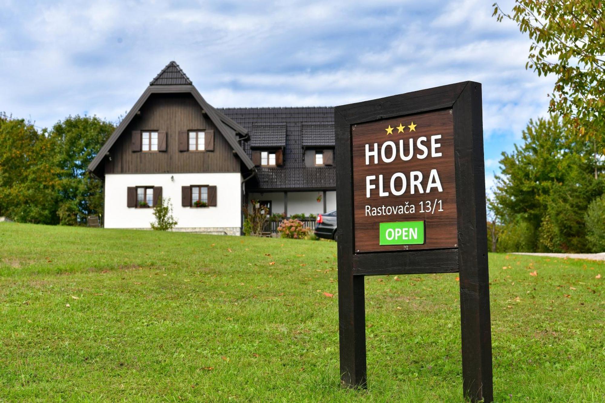 House Flora Hotel Rastovaca Bagian luar foto